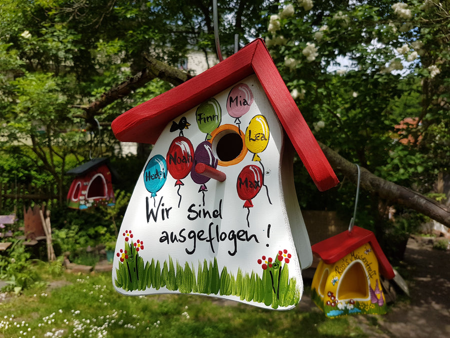 Abschiedsgeschenk Kindergarten - Nistkasten mit Haken zum Aufhängen für Meise, Fink & Co.