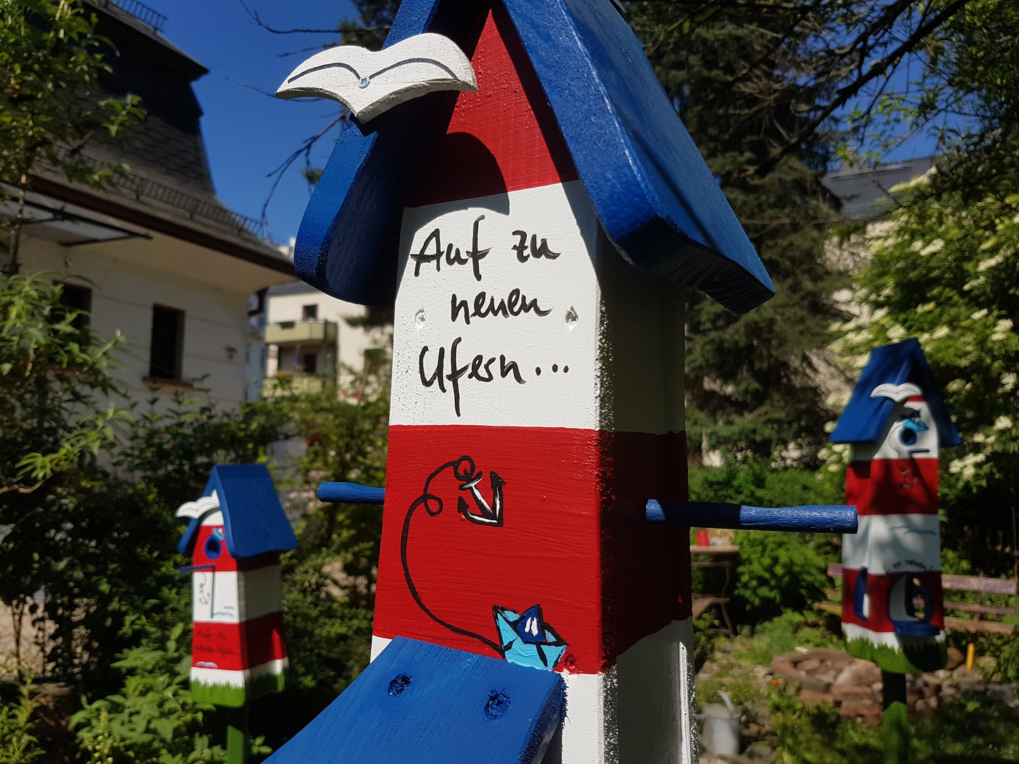 Vogelhaus Futterhaus "Auf zu neuen Ufern" Leuchtturm - personalisiert