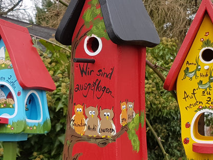 Nisttürmchen "Eule" rot - personalisiert