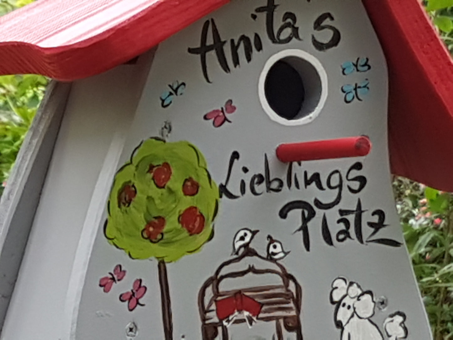 Nistkasten - Nistmini Lieblingsplatz hellgrau - personalisiert