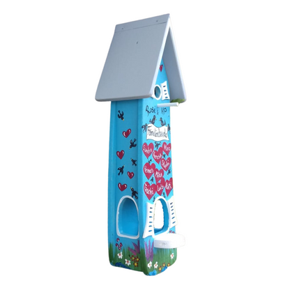 Kombiniertes Vogelhaus - Minivilla 2 Herzen hellblau - personalisiert
