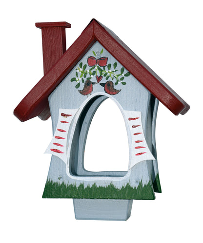 Futterhaus "Waldhütte mit Mistelzweig" stehend