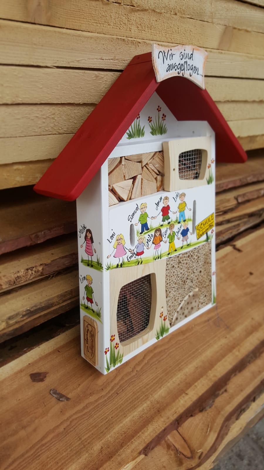 Insektenquartier weiß mit Kindern - personalisiert
