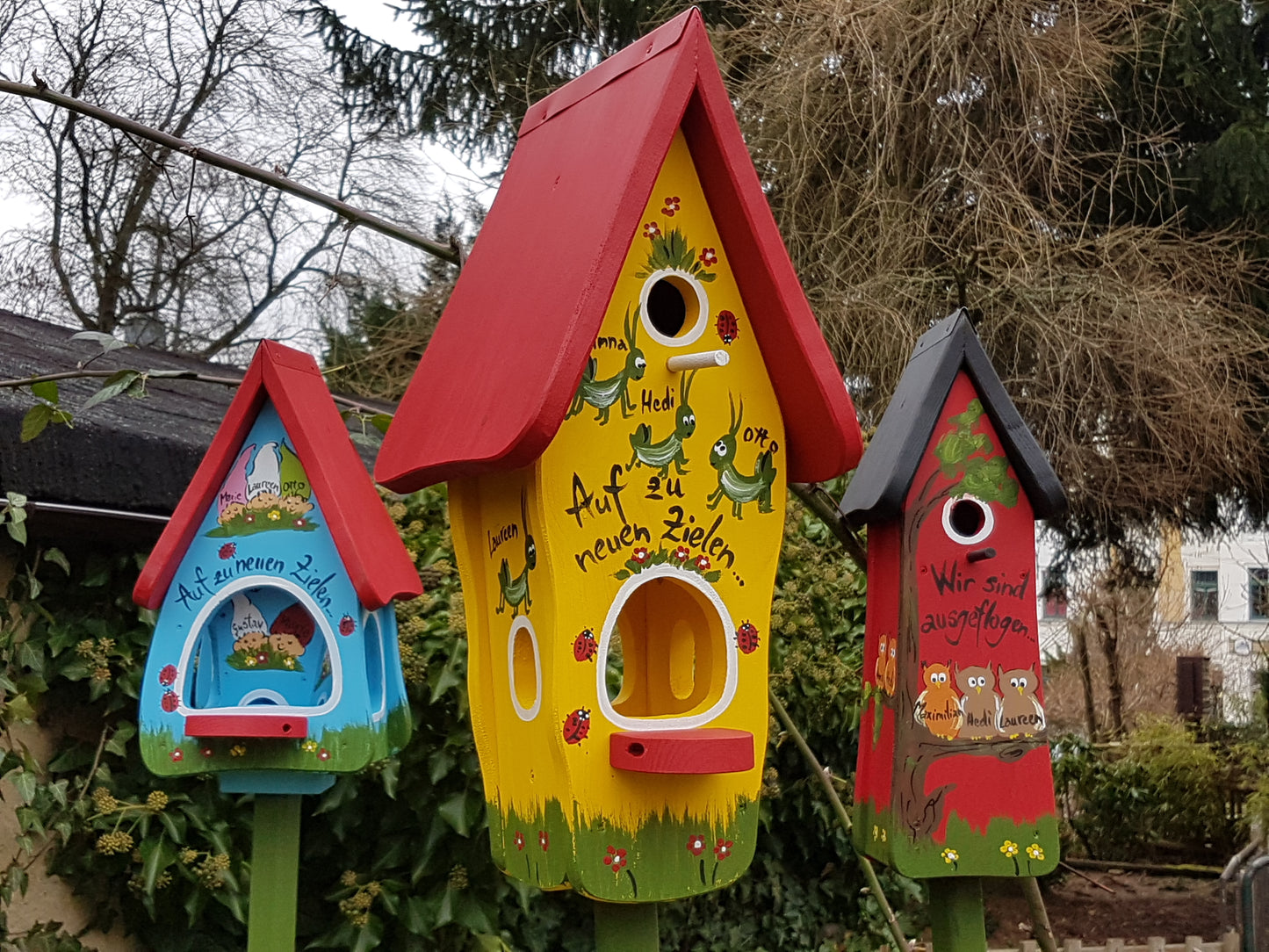 Kombiniertes Vogelhaus - Minivilla 1 Grashüpfer gelb - personalisiert