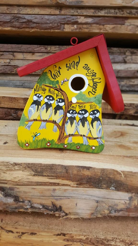 Nistkasten - Nistmini Schwalben gelb - personalisiert