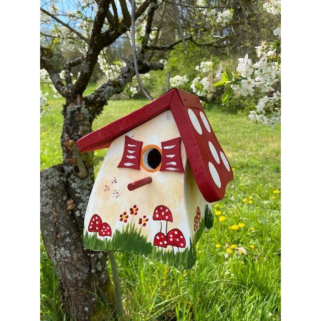 Nesting mini forest house 