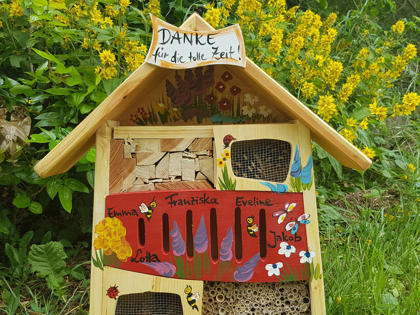 Farewell gift for kindergarten | Red insect hotel | painted with name