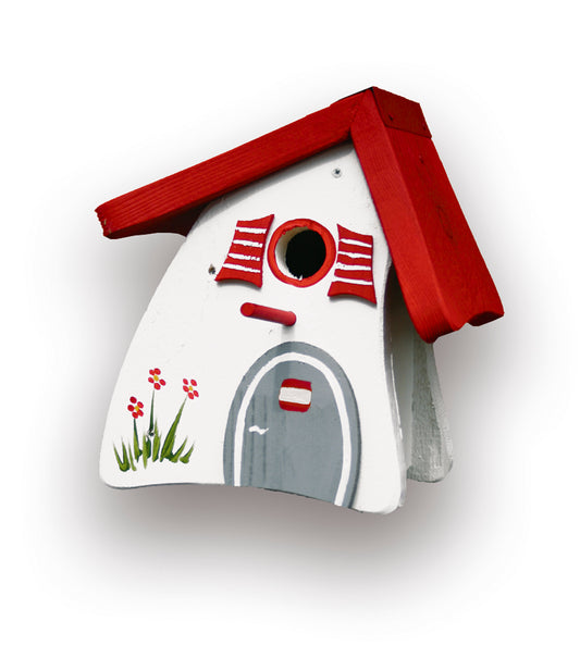 Nesting mini Tyrolean hut 