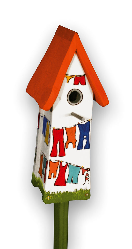 Nesting towers colored laundry 