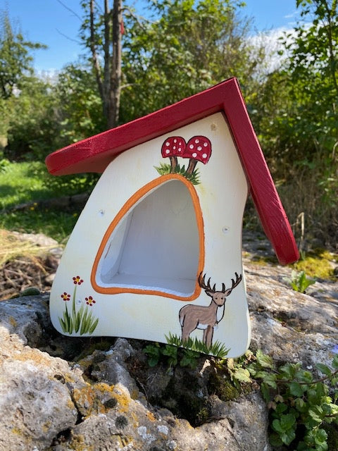 Vogelfutterhaus Futtermini zum Aufhängen Tiere des Waldes mit Hirsch